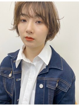 ヘアデザイン ロッコ(hair design ROCCO) ＊　ふわ軽×ショートボブ　＊
