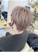 ミルクティーベージュ