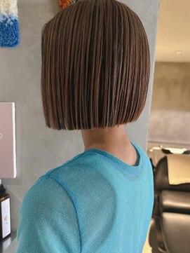 ハウ 心斎橋(how) ミニボブ/ショート/ショートヘア/前下がりボブ/ぱつっとボブ