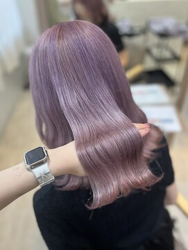 エルバイラビス 大宮(elu by lovis) 《chihina》ホワイトラベンダー/ダブルブリーチ/艶カラー/韓国