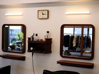 フィールズ ライク(FEELS LIKE.)の写真/【灯明寺】アパレルショップ併設のハイブリッドサロン！学生や若者、会社員までトータルコーディネート★