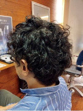 ピールアーク(peal ark) アシンメトリー×メンズスパイラルパーマ