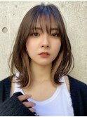 ショートカットくびれショート前下がりボブベージュカラー40代◎