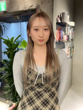 キャラハーフ 池袋東口店(KYARA HALF) ブリーチカラー/ミルクティーベージュ/くすみベージュ