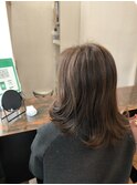 透明感オリーブブラウン