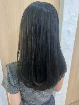 エレノア 渋谷公園通り店(Eleanor) 【レイヤー】透明感オリーブグレージュ