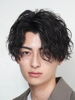 フィフス 原宿(fifth)&nbsp;縦落ちパーマツイストスパイラルパーマシャドウパーマ大人ヘア