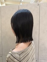 ラ ポルト ドゥ サワ(La Porte de SAWA)&nbsp;長めボブ◎小顔暗髪切りっぱなしボブ×外はね