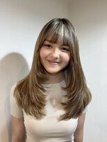 アズーア ヘアーアンドスパ(azure hair&spa) 海外風レイヤーカット