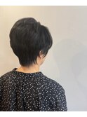 くせ毛を活かす大人ショート
