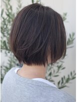 モカ ヘアーデザイン(moca HAIR DESIGN)&nbsp;マット系のカラーで大人な雰囲気のストレートボブ