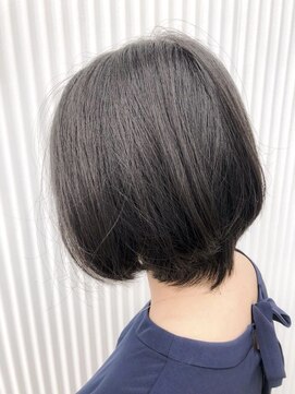 エルモ(ELMO) 大人女子ボブ