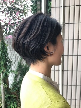 リンド(Lindo) デジパーで朝アイロンいらずお手入れ簡単ショートボブ