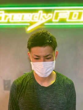 グリーディーフォックス 代々木(Greedy FOX) 韓国マッシュ/センタ-パ-ト/ツイストスパイラル/スキンフェード