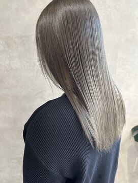 シアン(.Xian) グレージュ (ブリーチ/ハイライト/高槻美容室)