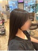 結んでも下ろしても可愛い顔まわり