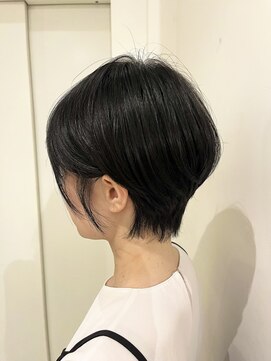 ヘッドルーム ディスティネーション(Head Room Distination) くびれショートヘア