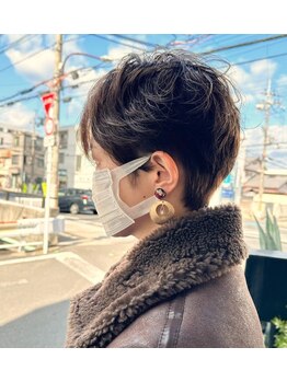 ヘアーエスクールアイディー(hair S. COEUR iD)の写真/パーマが当たりにくかった方、必見！髪質に合わせたダメージレスパーマで忙しい朝も時短セット♪