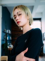 エーバイフー 江坂店(A BY WHO)&nbsp;A BY WHO江坂/ハイトーンボブ/ブロンドヘア/センターパート