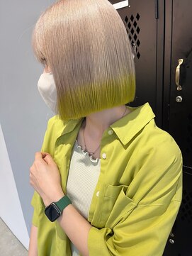 ジーナ 札幌(Zina) ミルクティーベージュ/ライムイエロー/裾カラー/ボブ