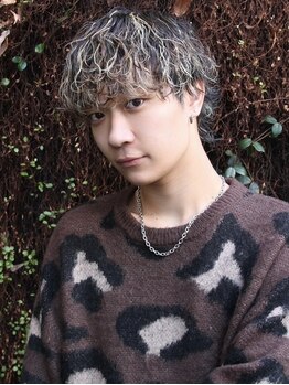 リコ ヘアアンドリラクゼーション 名駅店(LICO HAIR＆RELAXATION)の写真/【名古屋駅3分】学生からビジネスマンまで幅広い年代の方が通うLICO◆得意なパーマスタイルならお任せ！