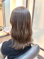 美容室ヒラトヤ 仙北店 立体感ふわふわセミディ20代30代大人可愛い小顔スタイル
