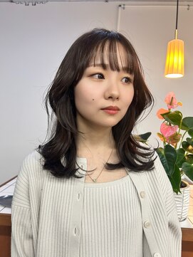 カフネ(cafne) レイヤー＊ミディアムレイヤー＊韓国レイヤー＊田中啓之