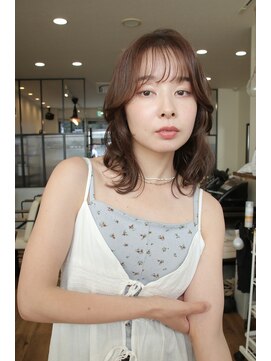 カグヤヒメ ドゥイ(kaguyahime doui) ミディアムレイヤーブリーチなしカラー京都河原町