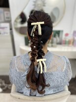 ラビス(Lovis) 大人ガーリー/似合わせカット/ミディアムレイヤー