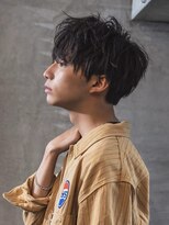 リタバイクロト(LITA by KUROT)&nbsp;那覇/刈り上げセンターパート/波巻きツイストスパイラル