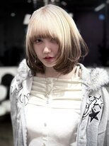 ディーカヘアーセンダイ(Di KA HAIR sendai)&nbsp;ホワイトブロンド×ブラウン ルーツカラー
