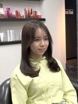ザ アクネ 岡崎竜美丘店(THE ACNE) レイヤー_ワンカール顔周り