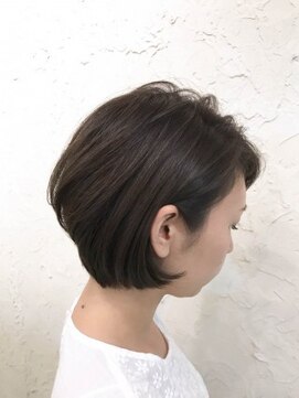 フロール(Flor) 【flor 戸塚】*ショートボブ+マットグレージュ*
