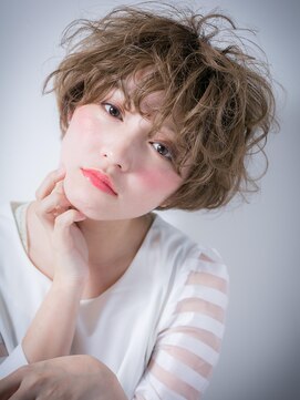 カバーヘア ブリス 戸田公園西口店(COVER HAIR bliss) *bliss戸田公園*ふわくしゅ大人かわいい★小顔丸みショートx