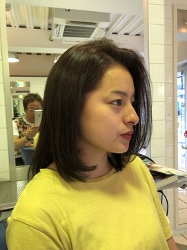 ヘアートゥリップ ストレートスタイル