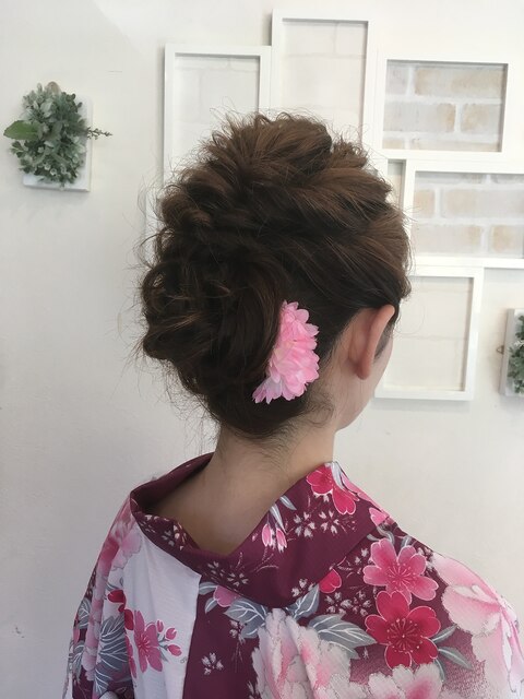 涼やか可愛い浴衣とヘアセット