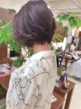 キアラ(Kchiara) 前下がりボブkchiara福岡天神川野直人