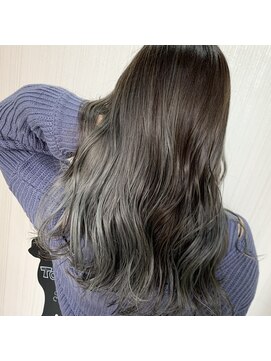 トムキャット(TOM CAT) グラデーションカラー！『カーキーグレージュ』