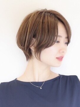 リタセカンド(Lita second) ハイライト×丸みショート