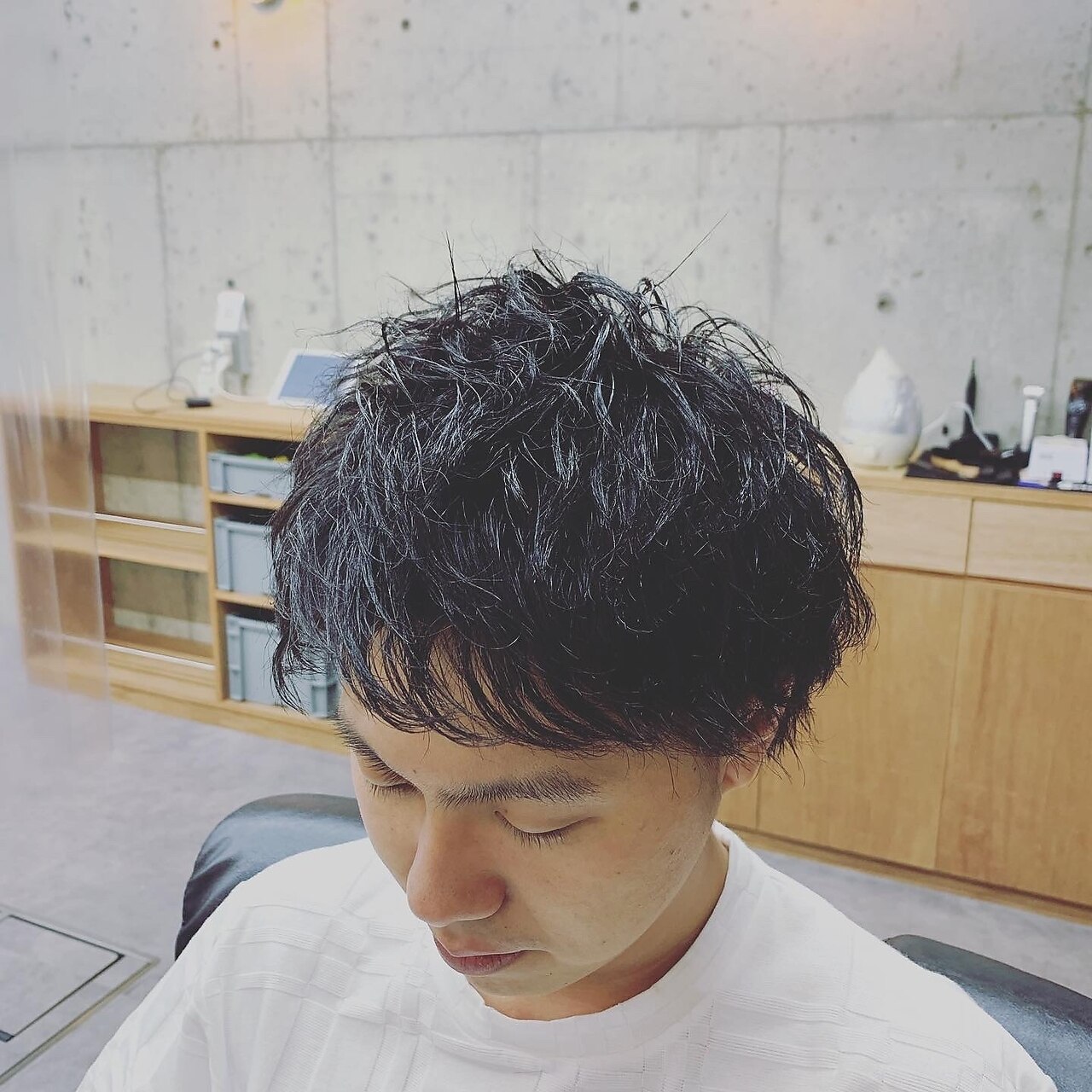 カット＋シェービング＋ヘアカラー　￥9900〜