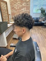 ライズヘアー(RISE HAIR)&nbsp;スキンフェード＋パーマ