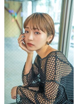 ガレージ バイ グリーン 原宿 表参道(Garage by green) ハイトーン×マッシュショート