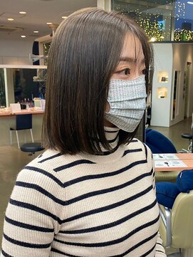 ディフィーノ 青山(DIFINO) 【DIFINO 青山】ミディアムボブ/グレージュ