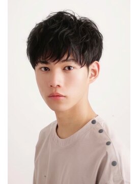 ルーツ(ROOTS) 今旬マッシュを軽やかに仕上げたモテヘア