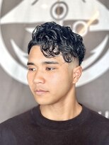フジヤマバーバーショップ エビス(FUJIYAMA BARBER SHOP ebisu)&nbsp;メンズパーマスキンフェードバーバースタイル【ebisu】