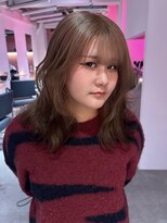 ダズリングディア(Dazzling Deer)&nbsp;中明度カラー/ブラウンベージュ/卵型