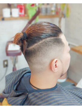 ヘアージャム(HAIR JAM) マンバン×スキンフェード