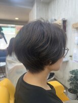ブレイブシザー(BRAVE SCISSOR)&nbsp;癖を活かしたナチュラル丸みショート