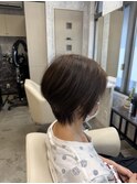 ショートボブ