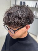 再現性高い波巻きスパイラルパーマ×刈り上げマッシュ